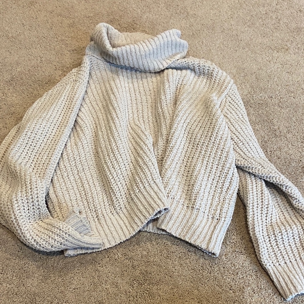 Double Zero Ribbed Cream Turtleneck Sweater